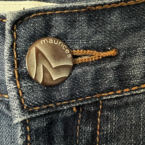 Maurice’s Kick Flare Crop Jeans - Picture 4 of 8